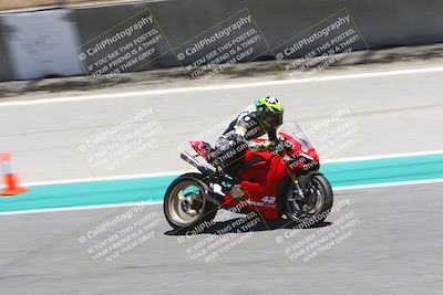 media/Jun-24-2022-TrackDaz (Fri) [[aa6850b51f]]/Group B/1245pm (Front Straight)/